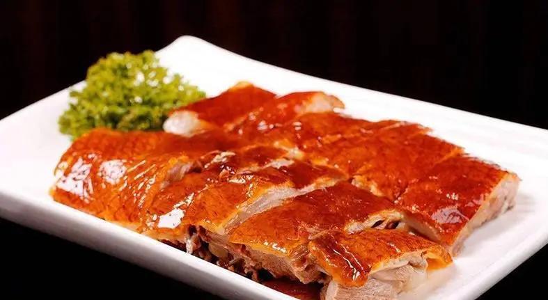 Crispy roast goose